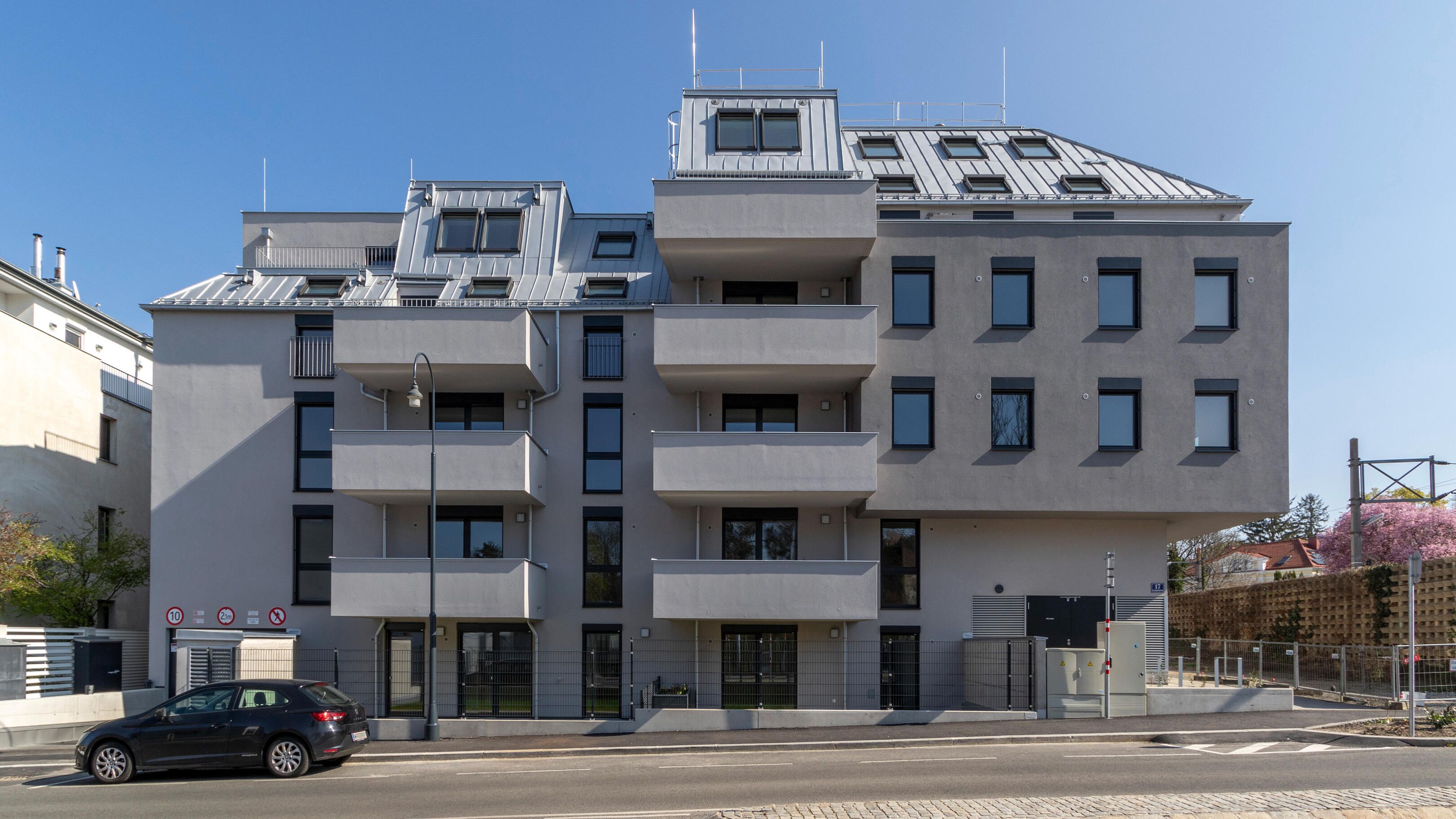 Ansicht der Straßenfront zur Versorgungsheimstraße