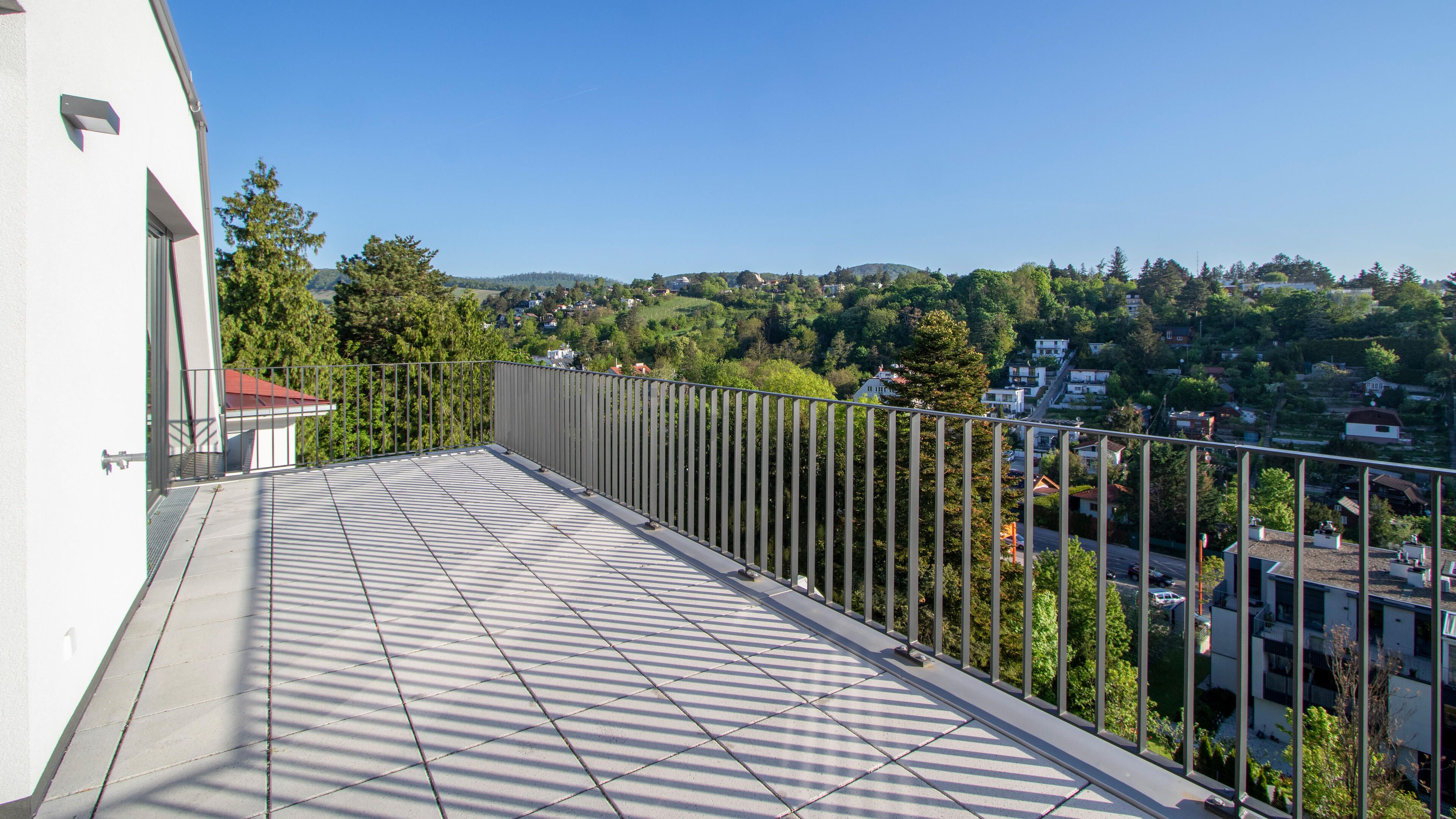 Aussichtsfoto, Weitblick von der Terrasse aus